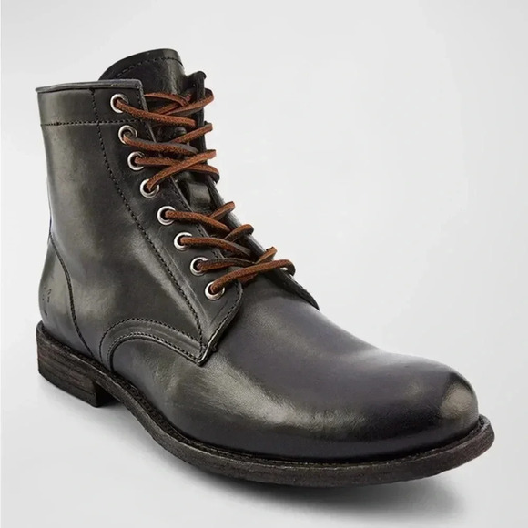 Frye
Men's Tyler Leather Lace-Up Boots
$328 Retail - Picture 2 of 14